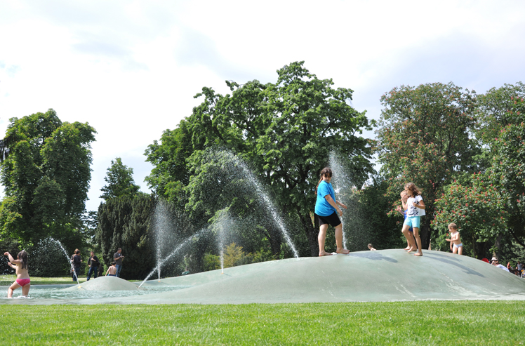 Kannenfeldpark Basel, Spielzone mit Wasser