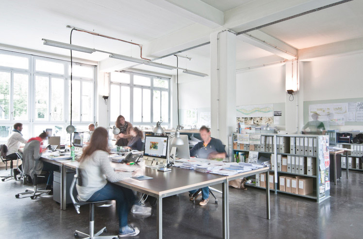 300_office_7